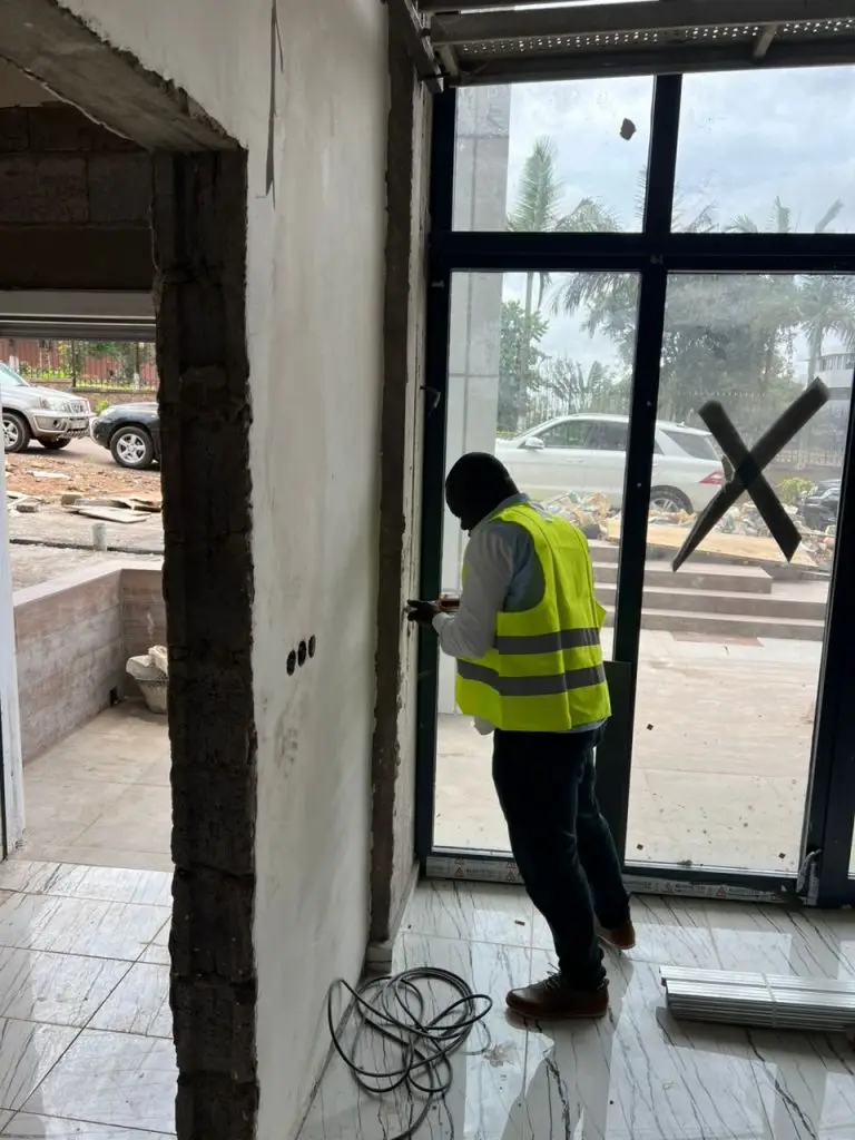 whatsapp image 2025 10 28 at 21.25.00